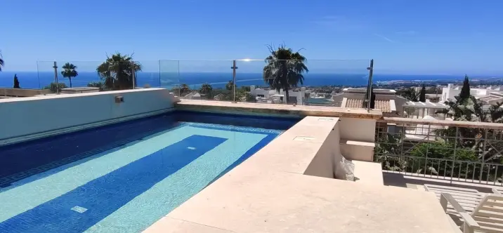 Venta de adosado en Sierra Blanca 4