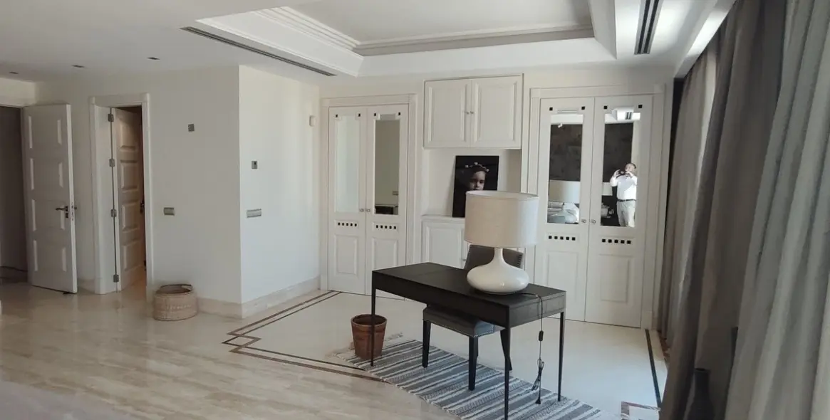 Venta de adosado en Sierra Blanca 48