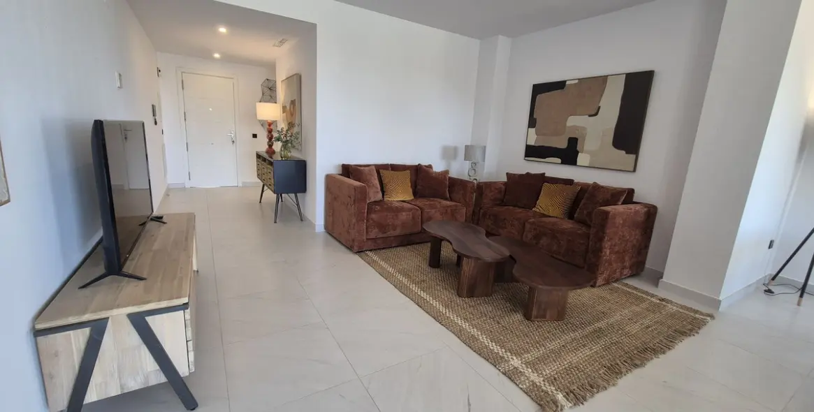 Long-term rent of ground floor apartment in Estepona 8