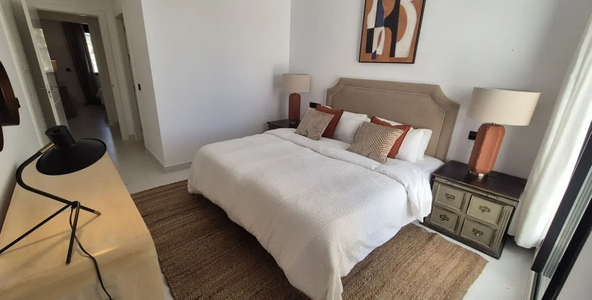 Long-term rent of ground floor apartment in Estepona 22