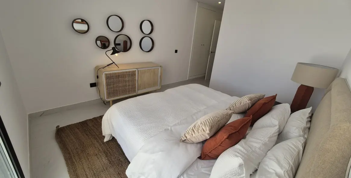 Long-term rent of ground floor apartment in Estepona 28