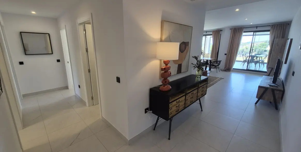 Long-term rent of ground floor apartment in Estepona 40