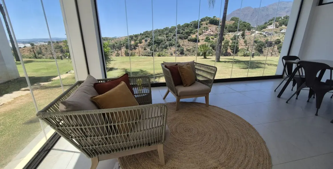 Long-term rent of ground floor apartment in Estepona 52
