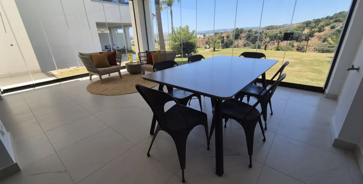 Long-term rent of ground floor apartment in Estepona 55