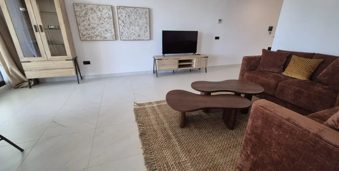 Long-term rent of ground floor apartment in Estepona 95