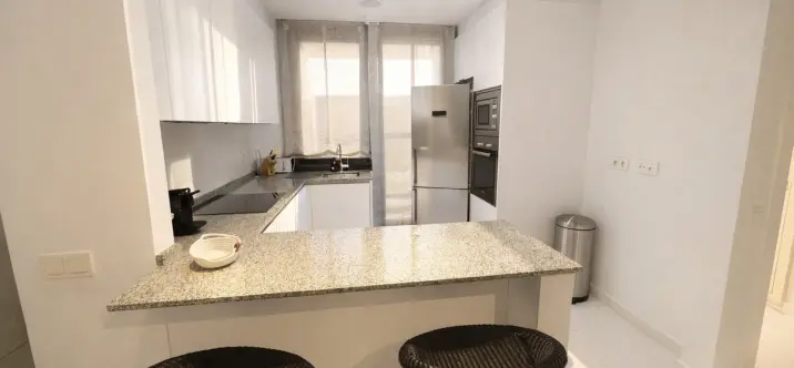 Long-term rent of middle floor apartment in Benahavís 2