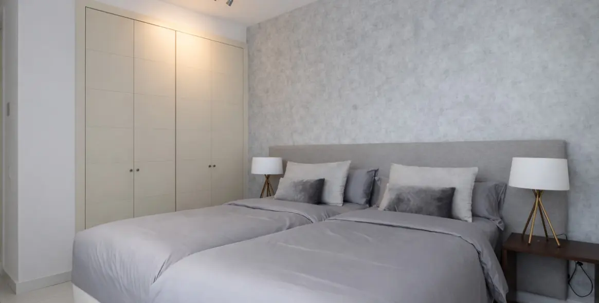 Long-term rent of middle floor apartment in Benahavís 9