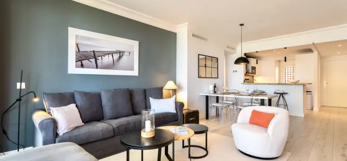 Long-term rent of middle floor apartment in Benahavís 0