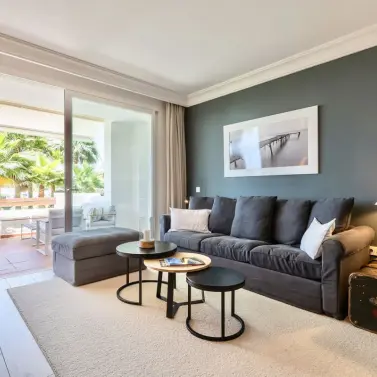 Long-term rent of middle floor apartment in Benahavís