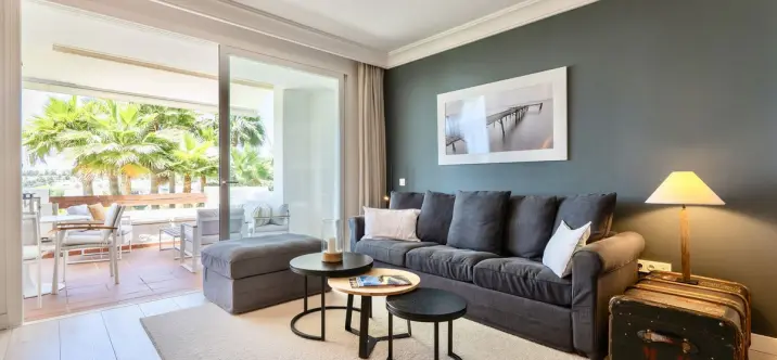 Long-term rent of middle floor apartment in Benahavís 1