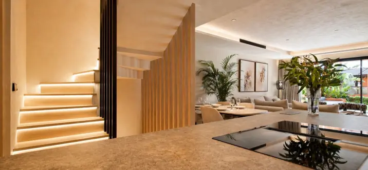 Long-term rent of townhouse in The Golden Mile 3