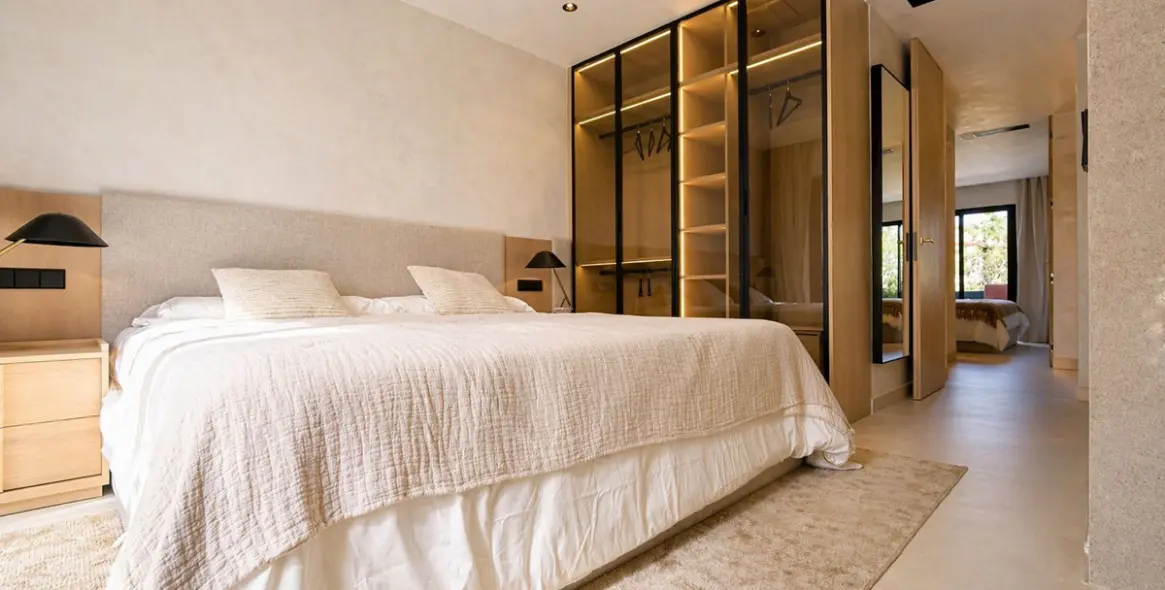 Long-term rent of townhouse in The Golden Mile 11