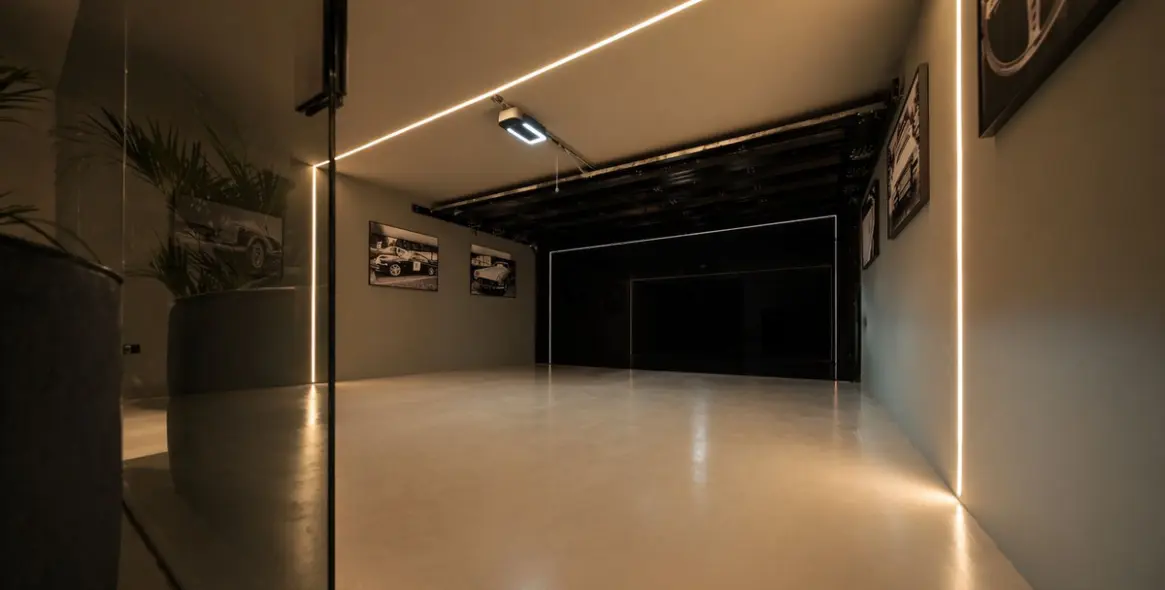 Long-term rent of townhouse in The Golden Mile 13