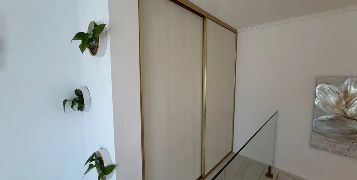 Long-term rent of detached villa in Estepona 17