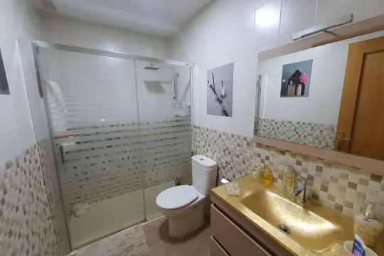 Image 7 thumb