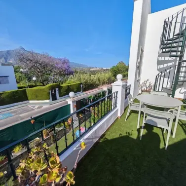 Sale of penthouse in Nueva Andalucía