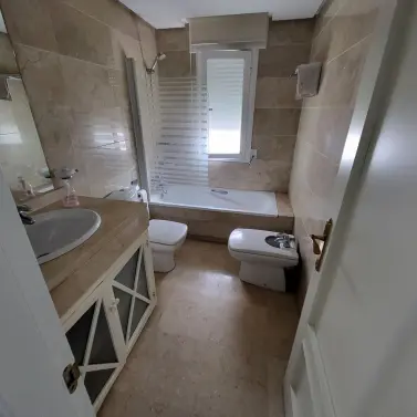 Sale of penthouse in Nueva Andalucía