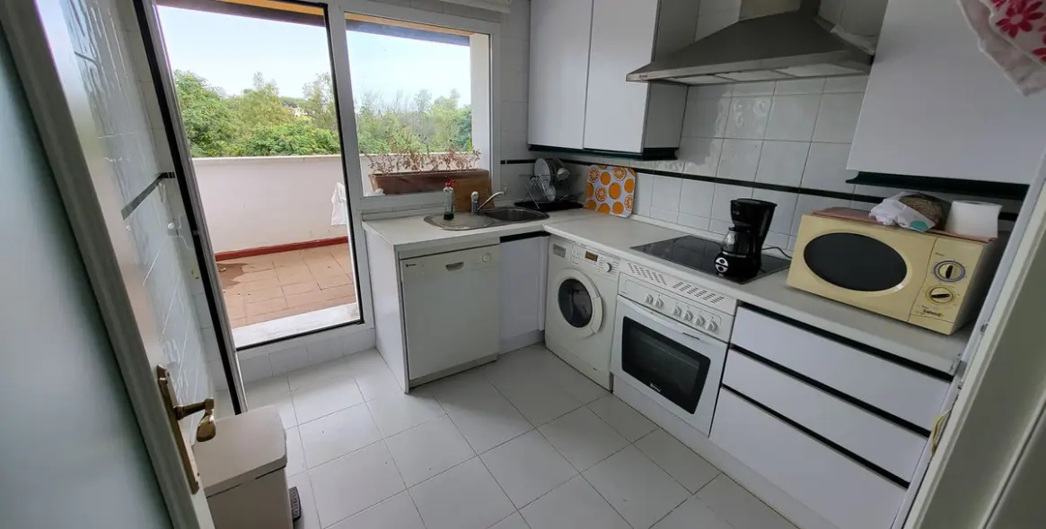 Sale of penthouse in Nueva Andalucía 7