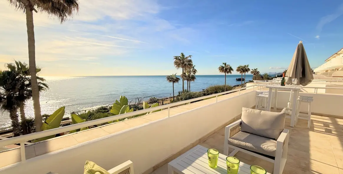 Продажа апартаментов на первом этаже в Estepona 11