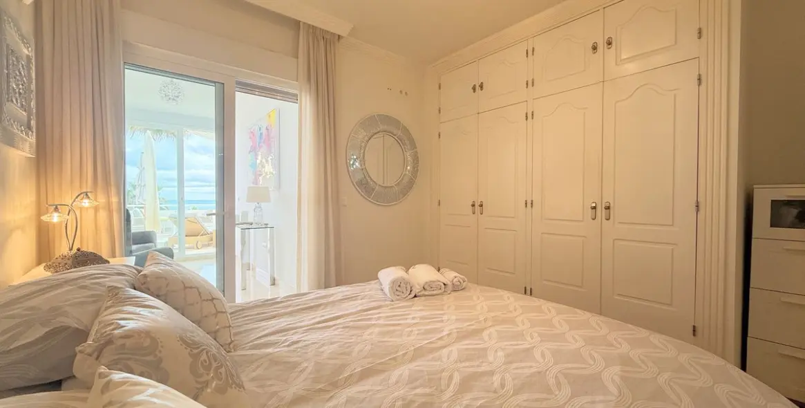 Продажа апартаментов на первом этаже в Estepona 24