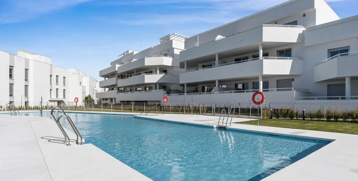 Long-term rent of middle floor apartment in Cancelada 1