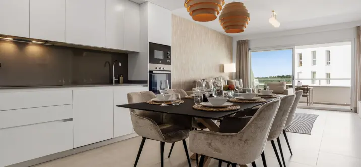Long-term rent of middle floor apartment in Cancelada 4