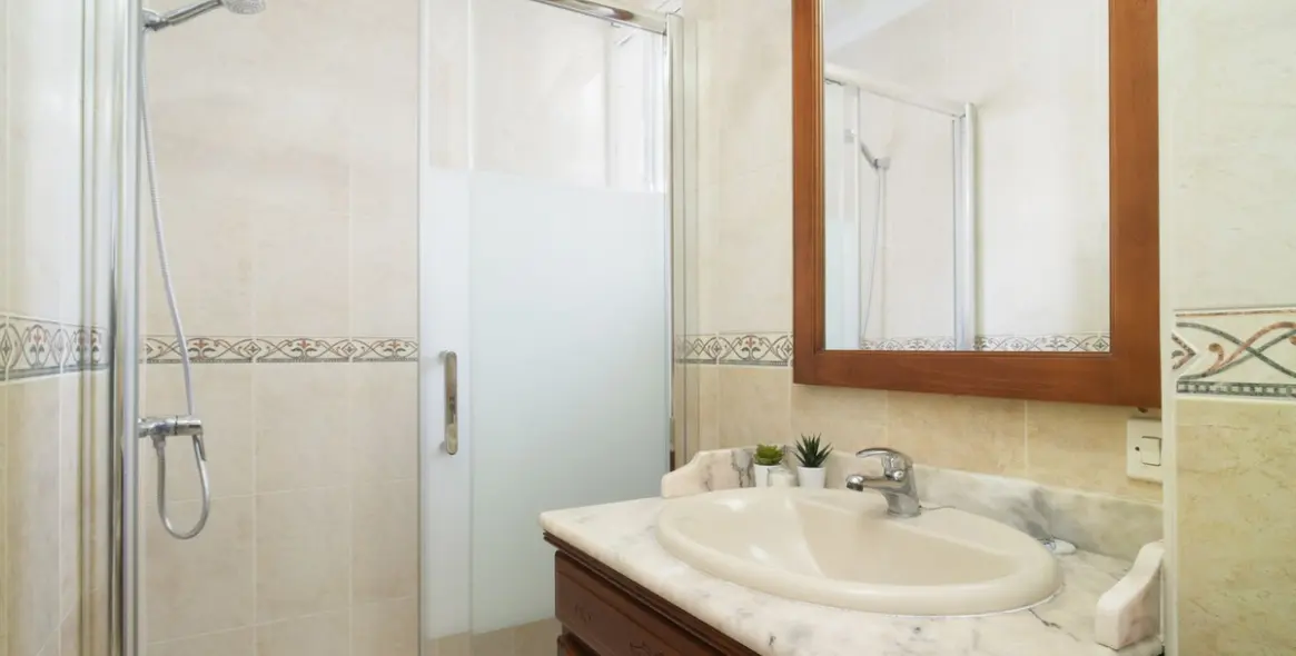 Venta de ático en Marbella 8