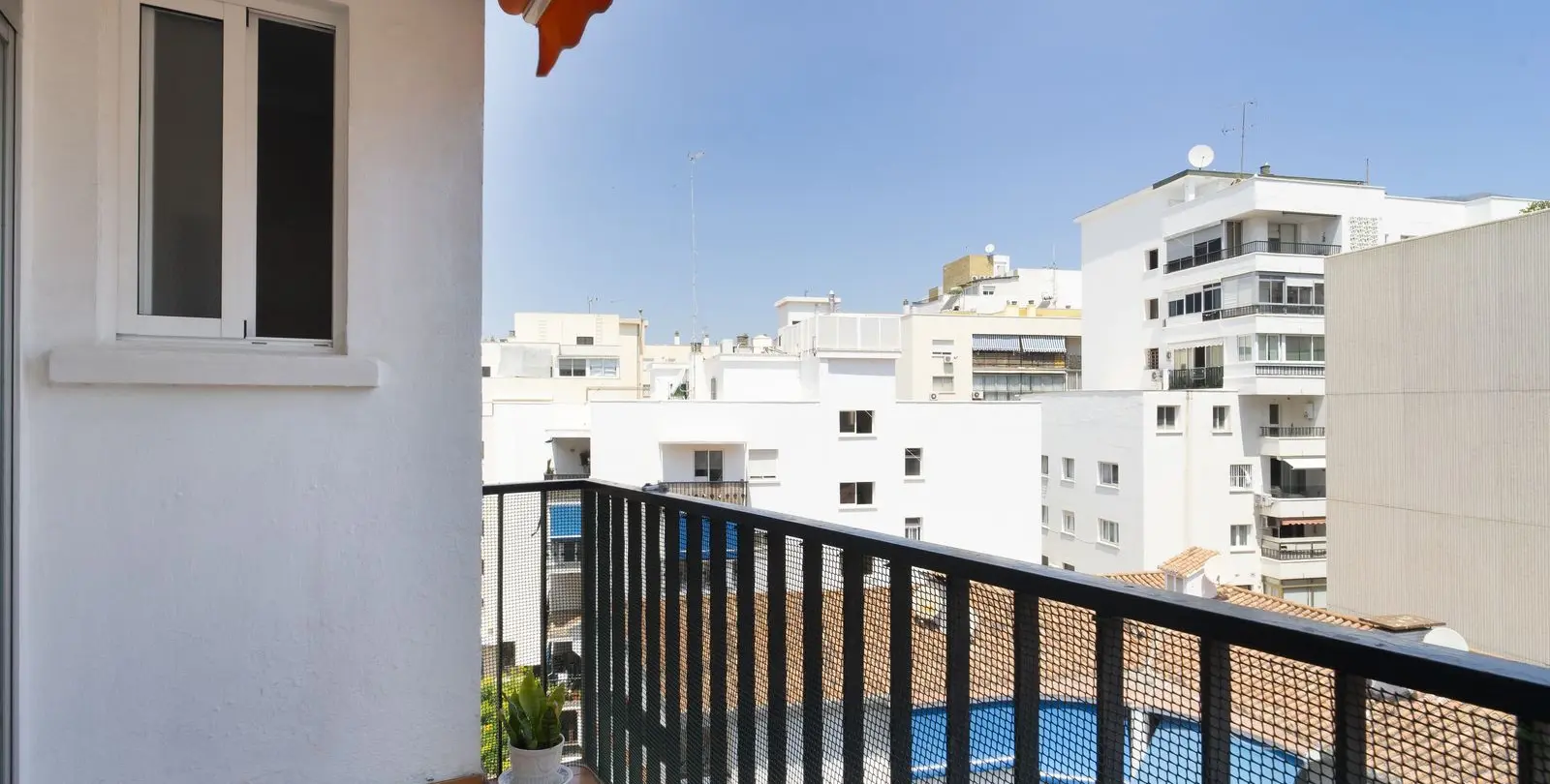 Sale of penthouse in Marbella 23