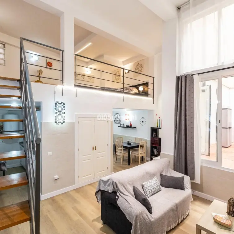 Sale of ground floor apartment in Centro Histórico