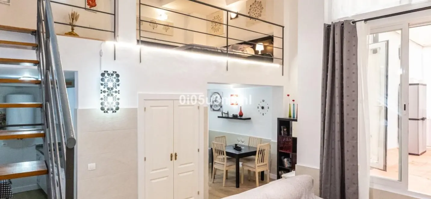 Sale of ground floor apartment in Centro Histórico 2