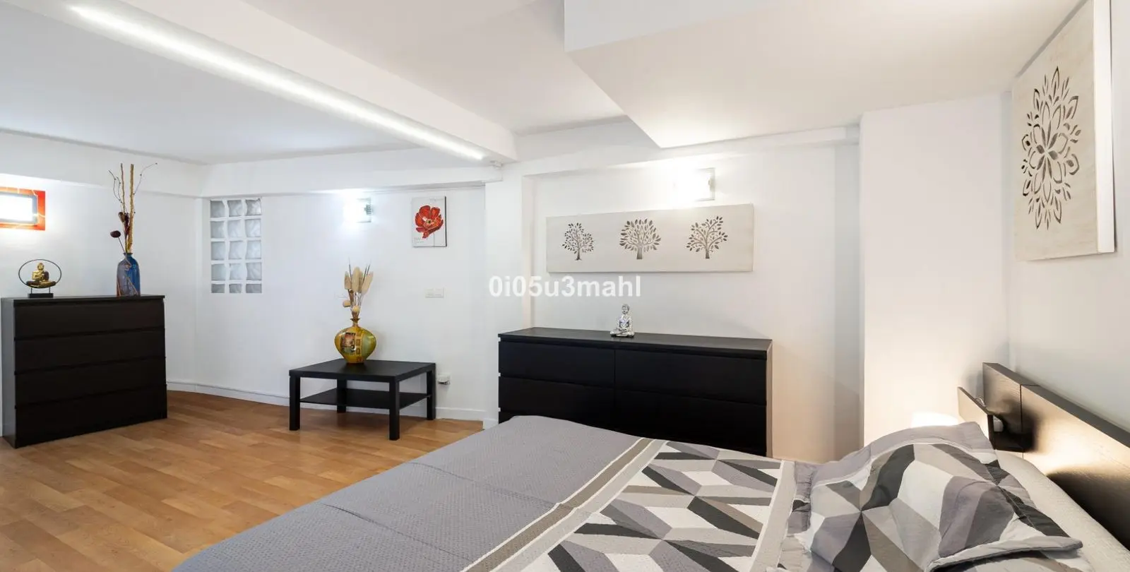 Sale of ground floor apartment in Centro Histórico 10