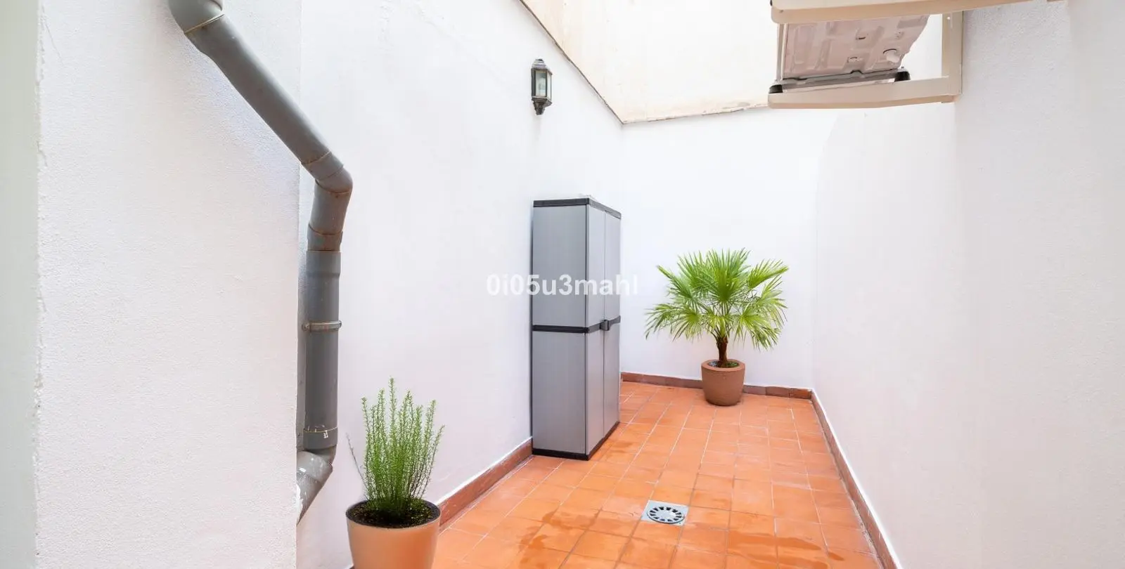 Sale of ground floor apartment in Centro Histórico 16