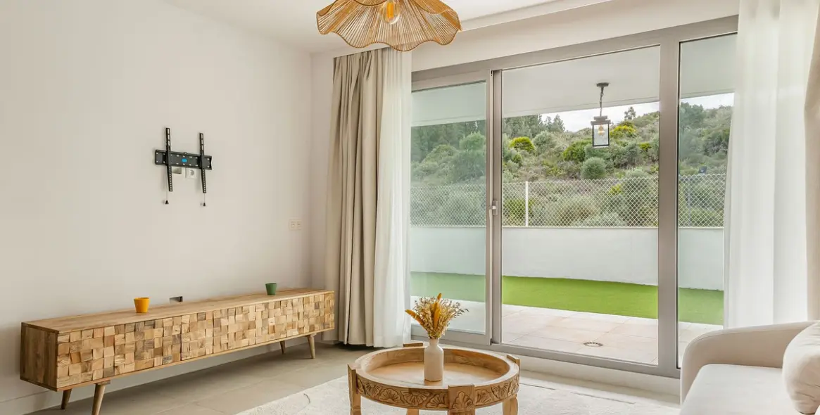 Sale of ground floor apartment in Mijas Costa 14