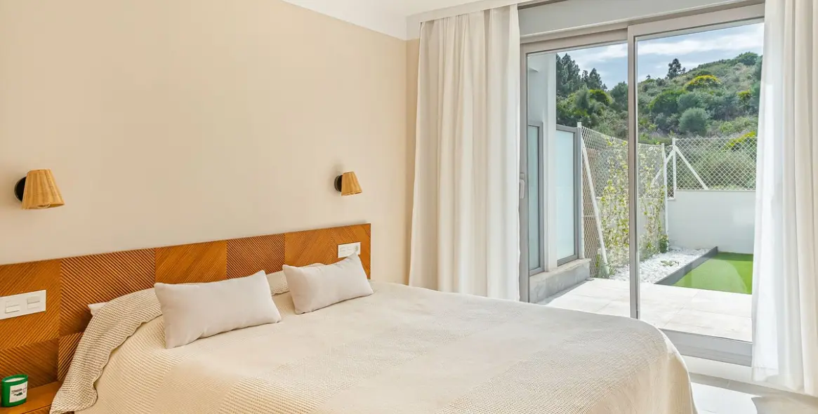 Sale of ground floor apartment in Mijas Costa 19