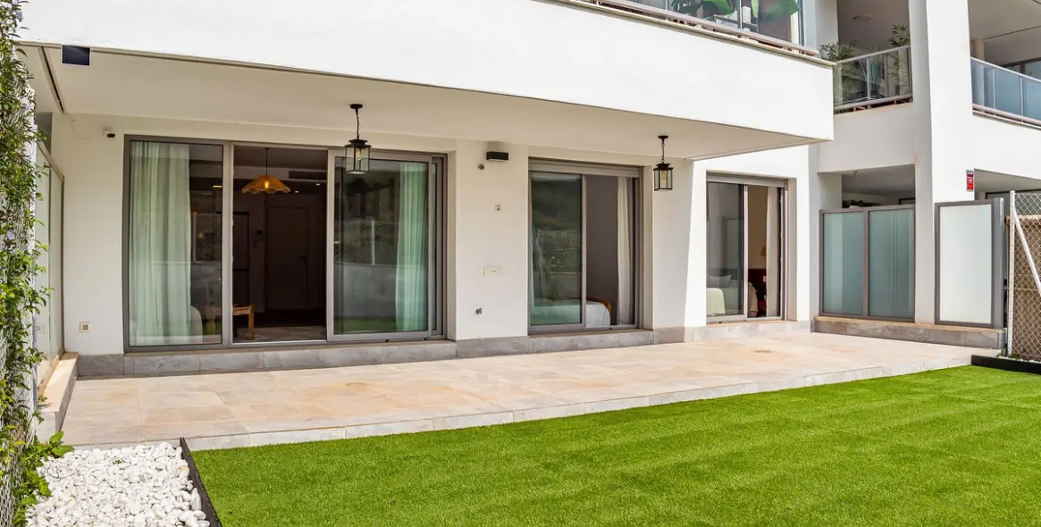 Sale of ground floor apartment in Mijas Costa 42