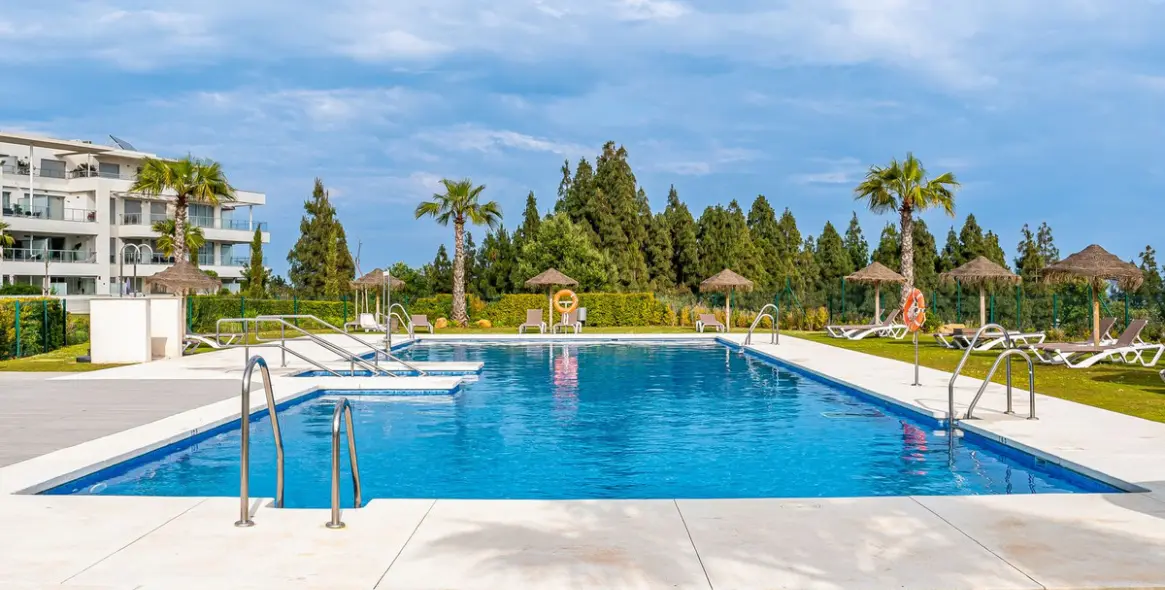 Sale of ground floor apartment in Mijas Costa 55