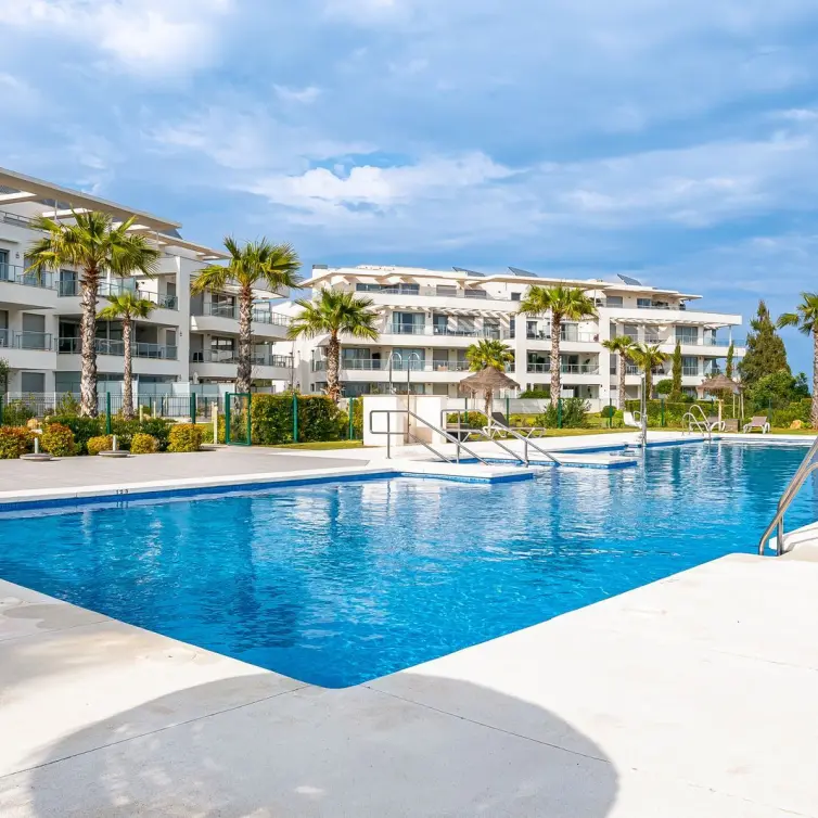 Продажа апартаментов на первом этаже в Mijas Costa