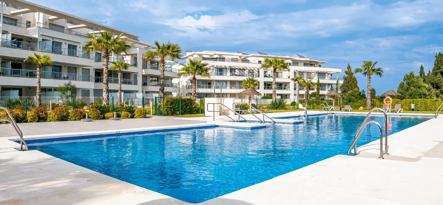 Продажа апартаментов на первом этаже в Mijas Costa 0