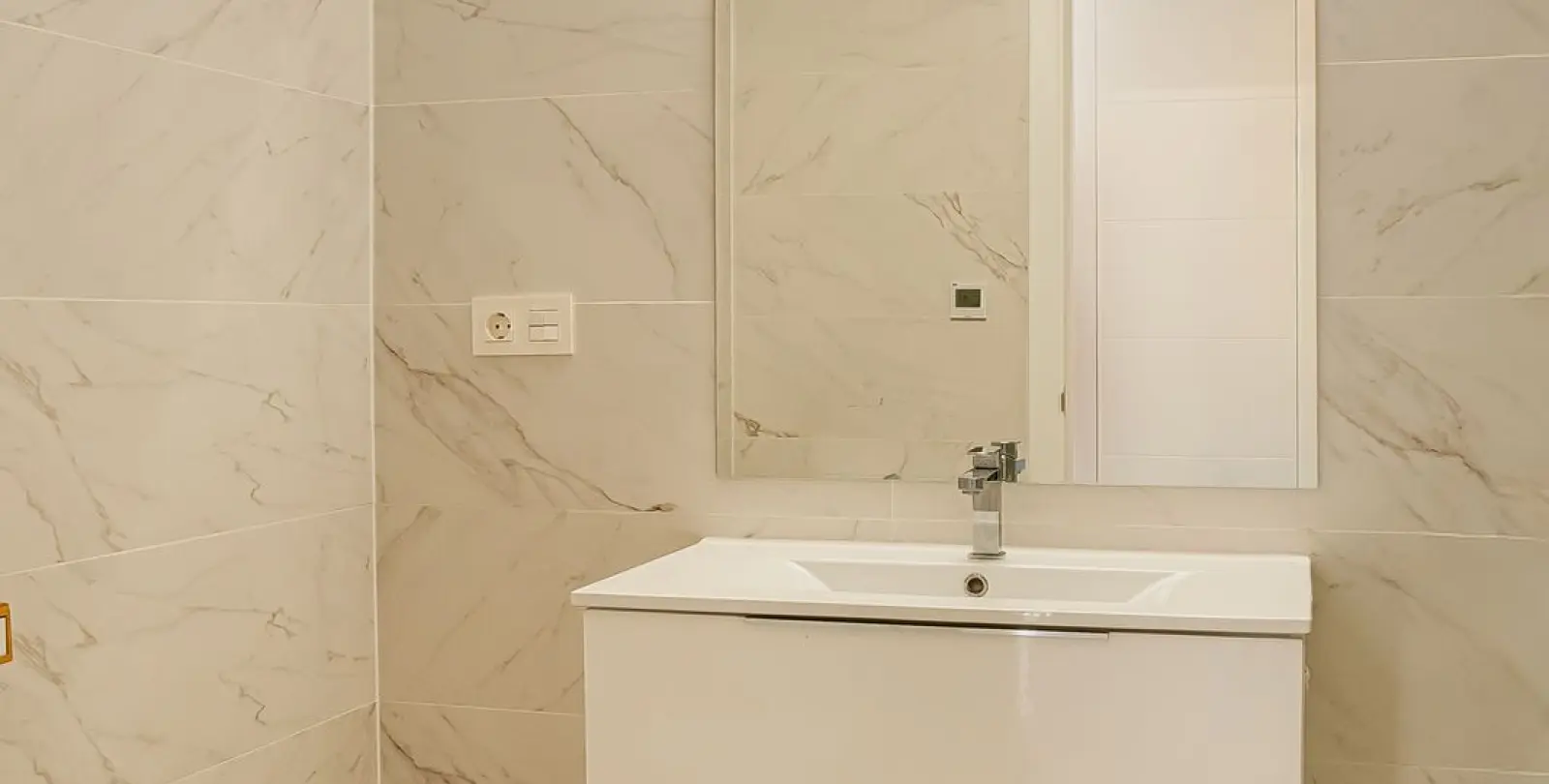 Venta de apartamento en planta baja en Mijas Costa 23