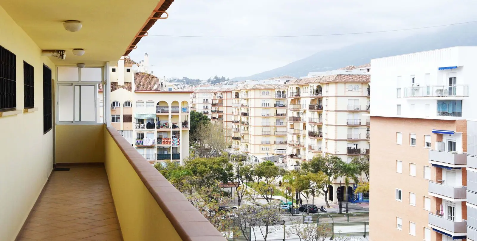 Sale of penthouse in Fuengirola 19