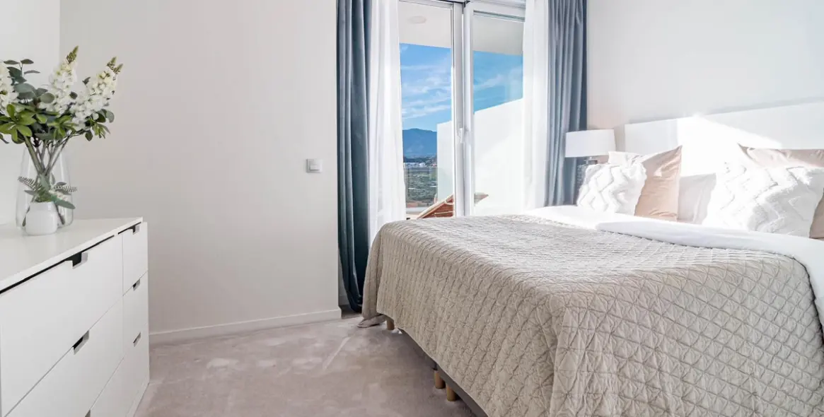Sale of middle floor apartment in Cancelada 5
