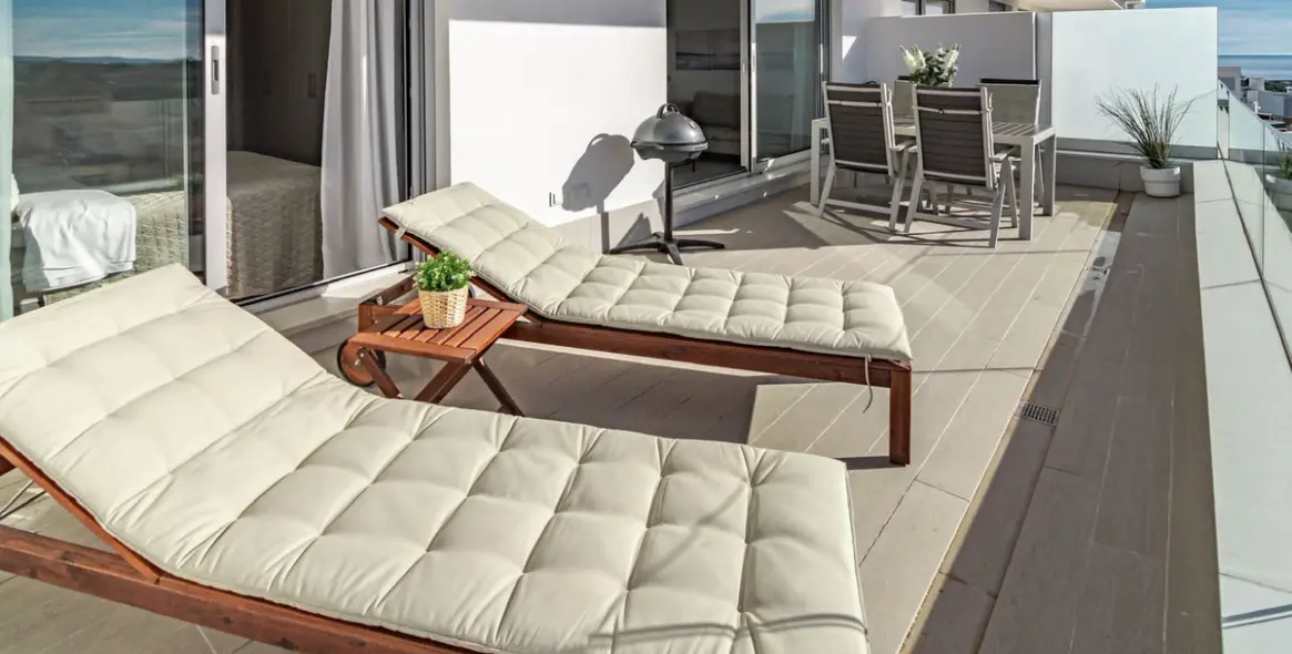 Sale of middle floor apartment in Cancelada 22