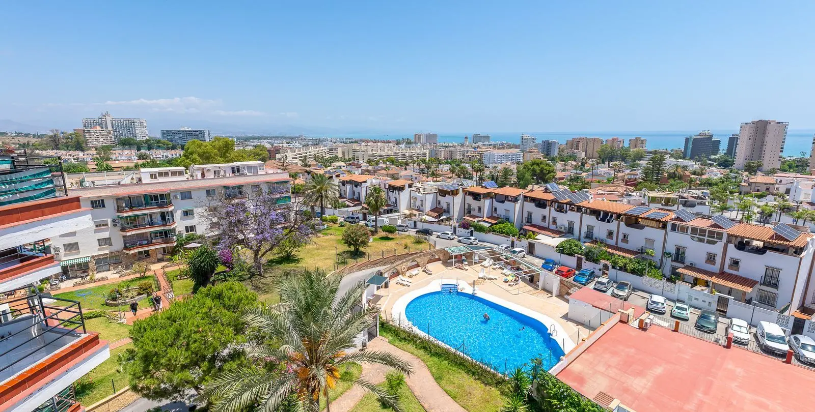 Sale of penthouse duplex in Torremolinos 1