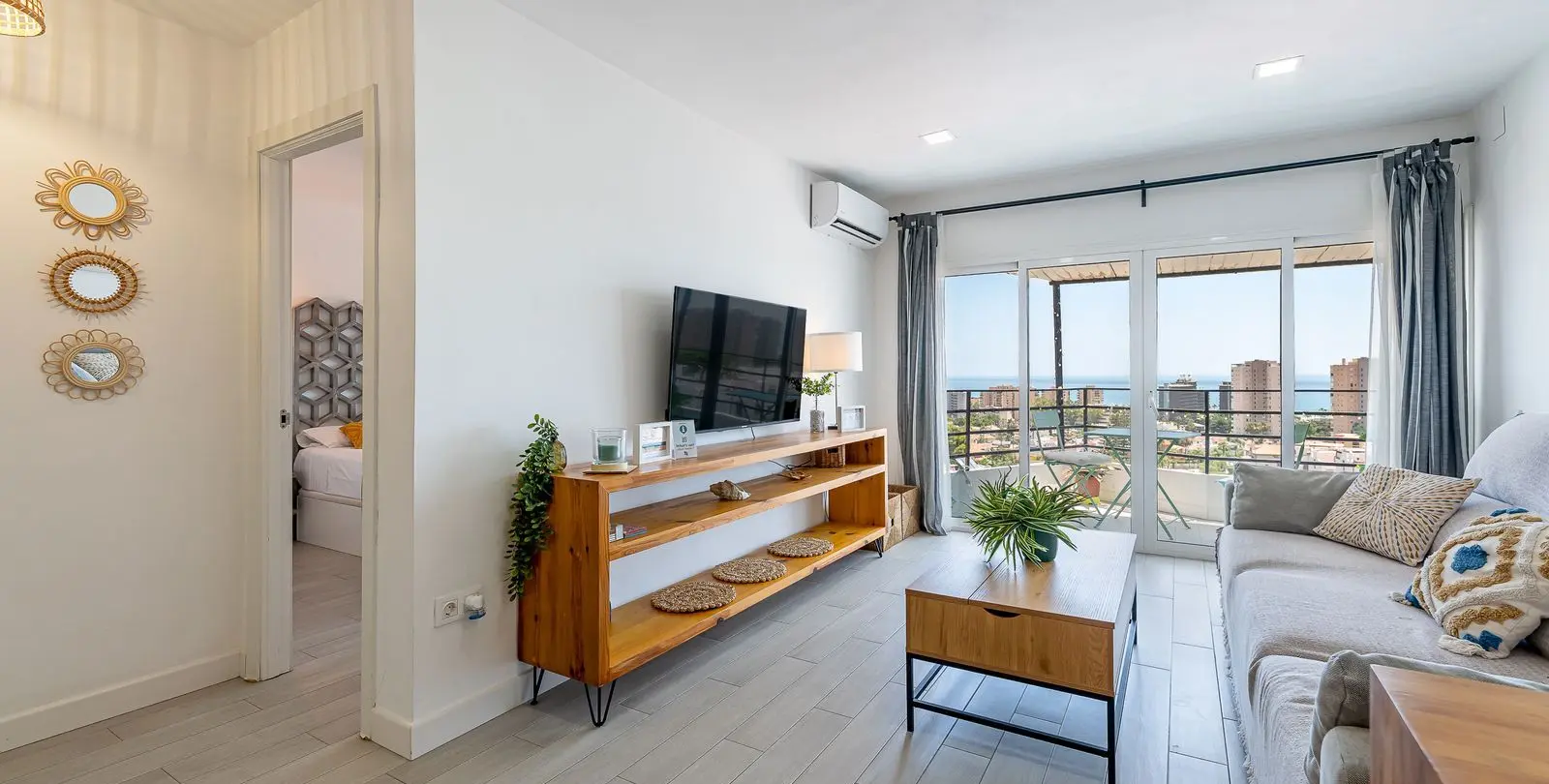 Sale of penthouse duplex in Torremolinos 10