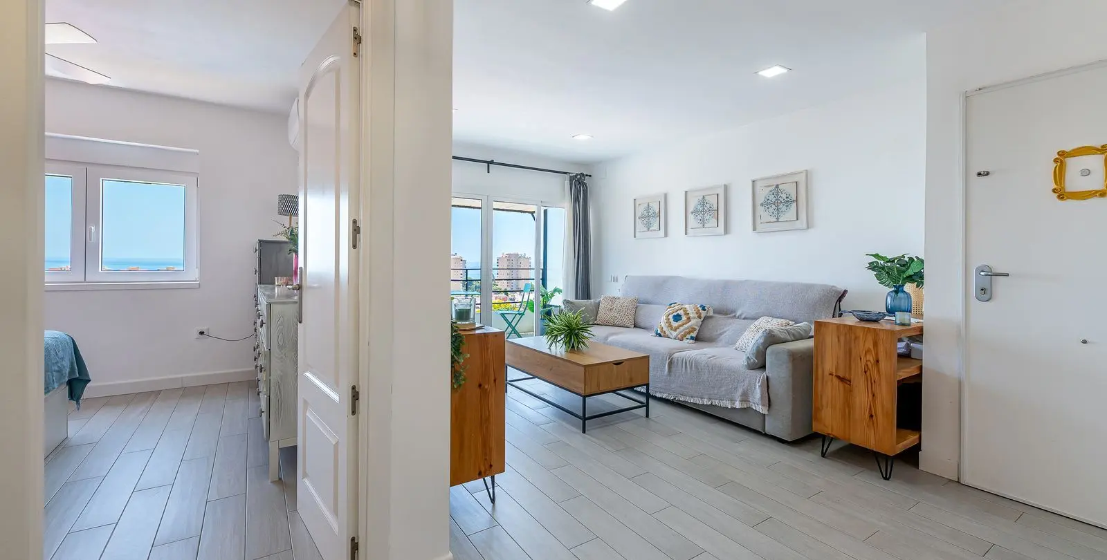 Sale of penthouse duplex in Torremolinos 16