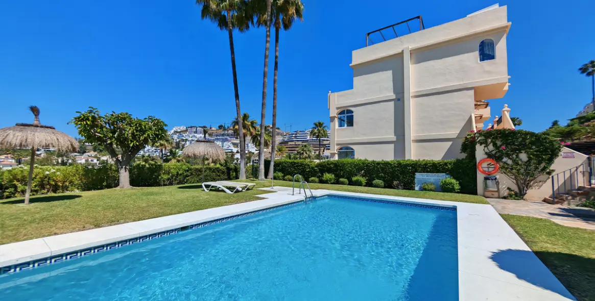 Sale of penthouse duplex in Benahavís 17