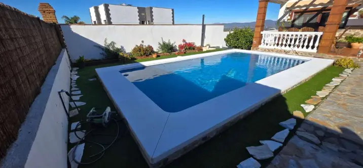 Sale of detached villa in Alhaurín de la Torre 1