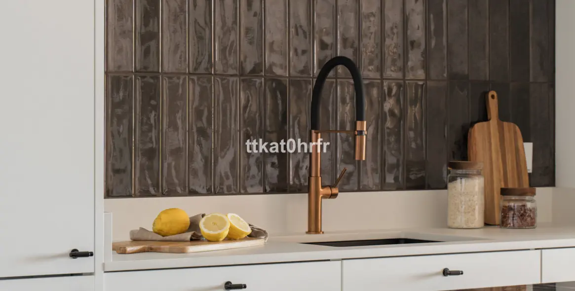 Venta de apartamento en planta media en Nueva Andalucía 12