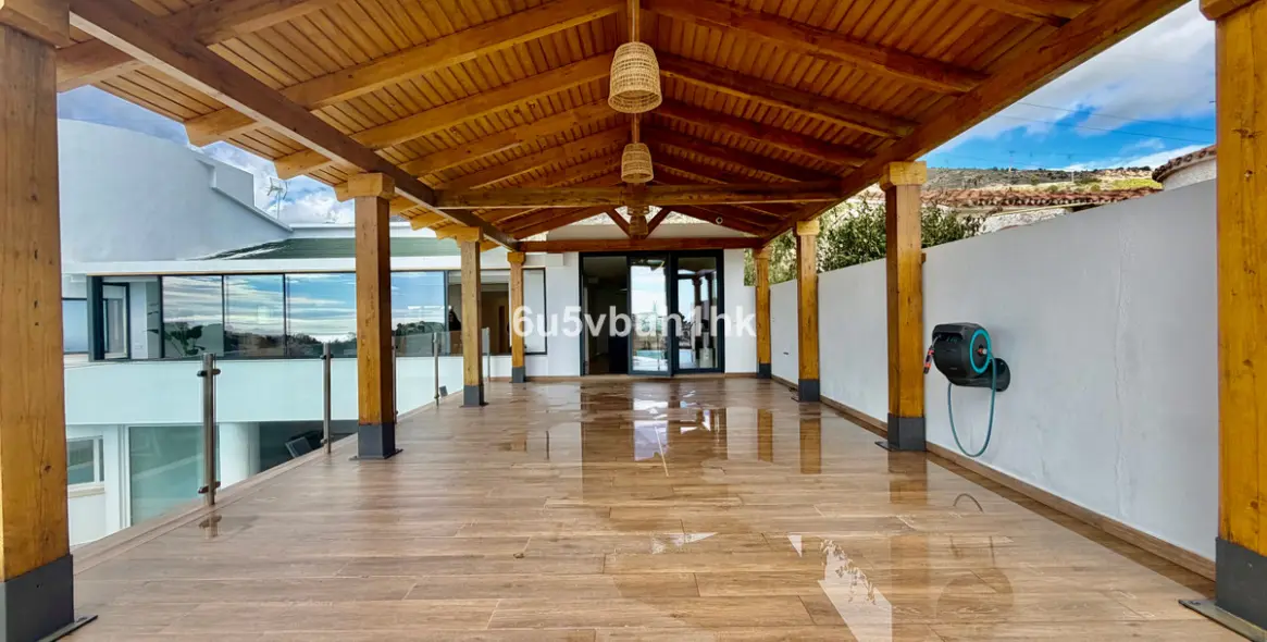 Venta de villa independiente en Benalmadena Costa 9