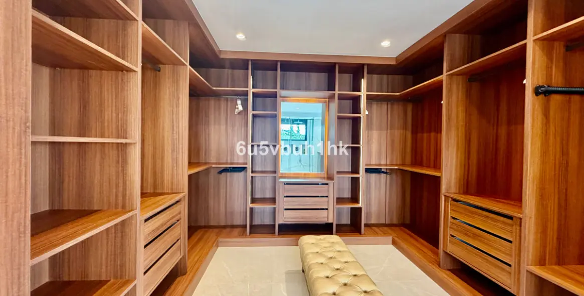 Venta de villa independiente en Benalmadena Costa 16